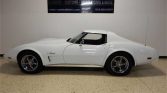 3rd gen white 1975 Chevrolet Corvette Stingray 4spd manual For Sale