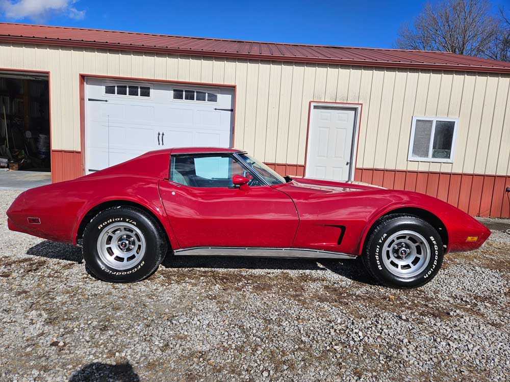 3rd gen red 1977 Chevrolet Corvette coupe automatic For Sale