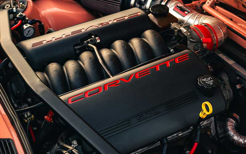 Chevrolet Corvette: 6-Cylinder vs 8-Cylinder Engines