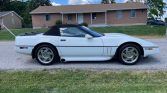 White 1989 Chevrolet Corvette convertible automatic For Sale